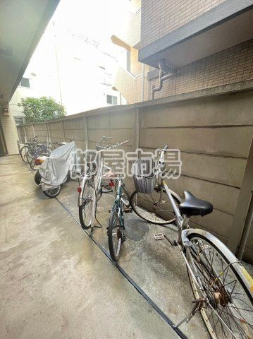 荒川区町屋１丁目のアパートのその他共用部分|駐輪場
