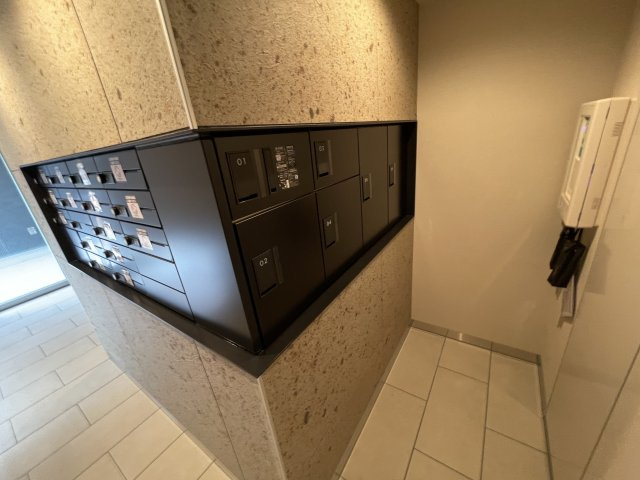 稲城市東長沼の賃貸マンションのその他共用部分