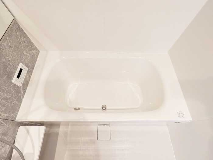 稲城市東長沼の賃貸マンションの浴室