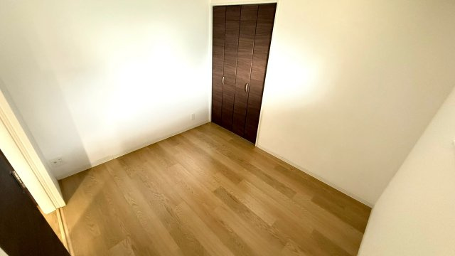 エルキュールA棟の洋室