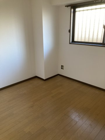 サンビレッジ畝刈