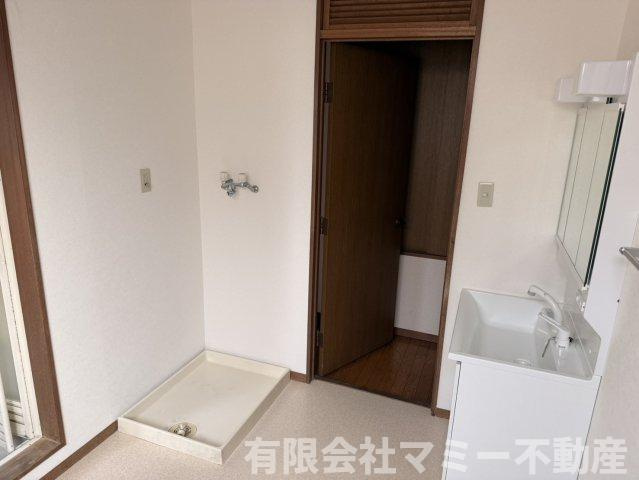 【洗面所】 |  西新地事務所Y