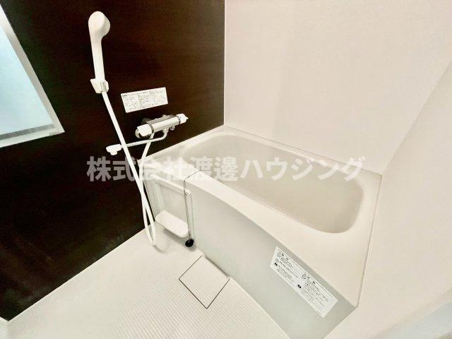 ロイヤルコート千里山の浴室