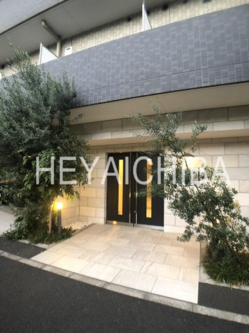 Rising place浅草五番館のエントランス