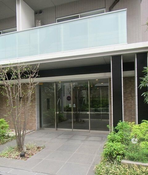 HY’ｓ Vigor 墨田のエントランス