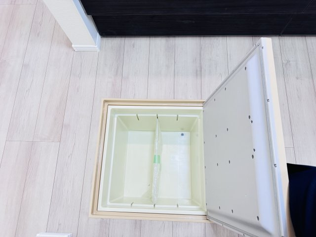 柏市大室新築戸建のキッチン|キッチン床下収納