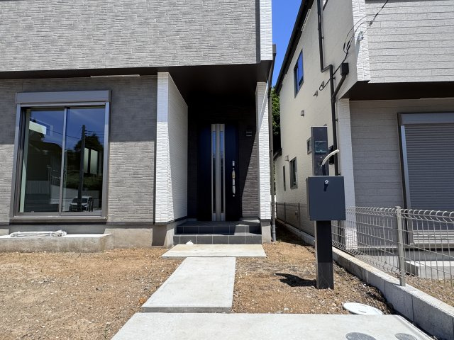 柏市大室新築戸建のエントランス|エントランス・玄関ポーチ