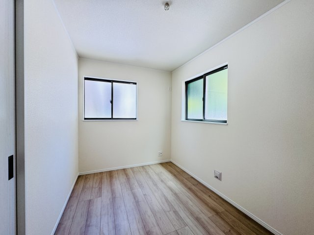 柏市大室新築戸建の洋室|1F5帖洋室