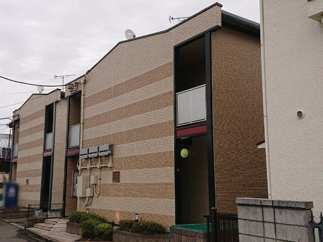 レオパレスイーグルⅤの外観|2022年4月に外壁塗装しました。