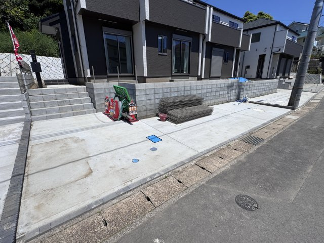 柏市大室新築戸建の駐車場|J号棟駐車スペース・2台駐車可