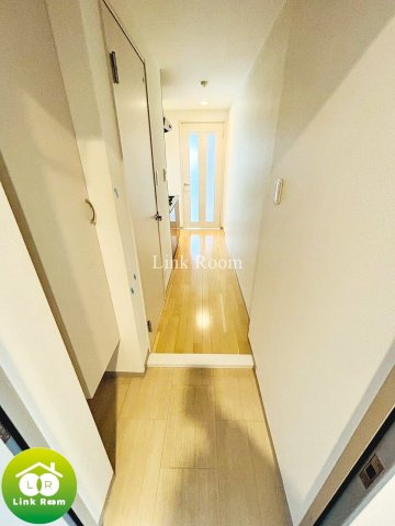 グランディール門前仲町の玄関