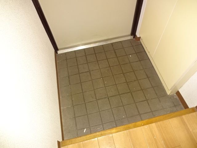 グローリア初穂大島Ⅱの玄関