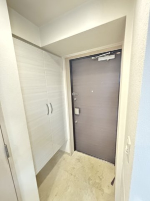 【玄関】 | プレミアムステージ新大阪駅前Ⅱ