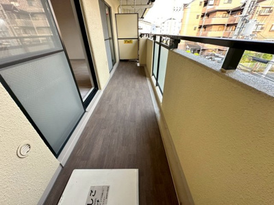 【バルコニー】 | フローエンス吉田II
