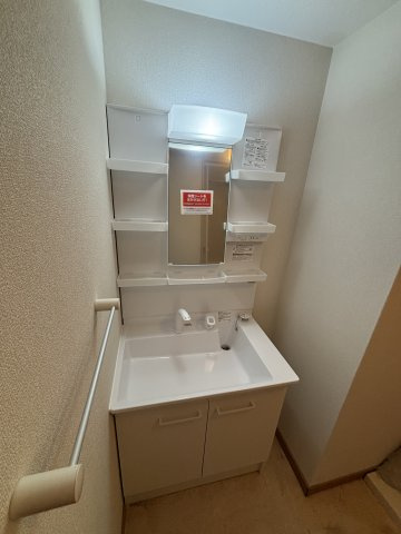 Ｃａｓａ　Ｖｅｒｄｅ甲東園の独立洗面台