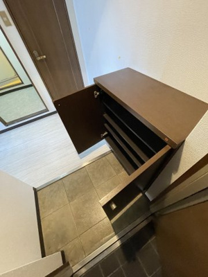 【玄関】 | サンフェスタ