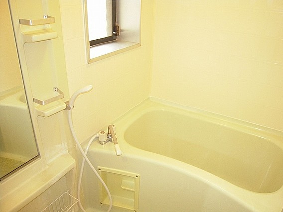 ロイヤル六甲駅前の浴室