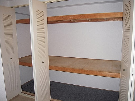 ロイヤル六甲駅前の収納