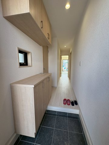 行橋市東泉　(新築一戸建て)の玄関|オシャレなデザインの玄関♪
【行橋市　新築一戸建て】