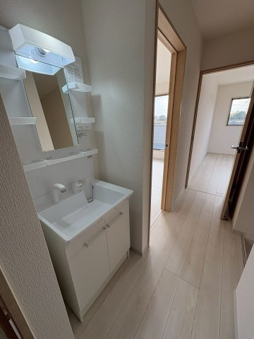 【独立洗面台】の画像