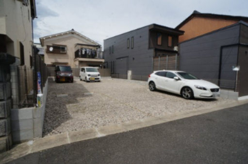 第二高天市駐車場の外観