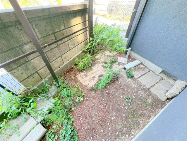 矢田町戸建の庭