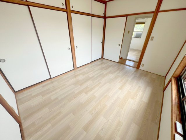 矢田町戸建の内装