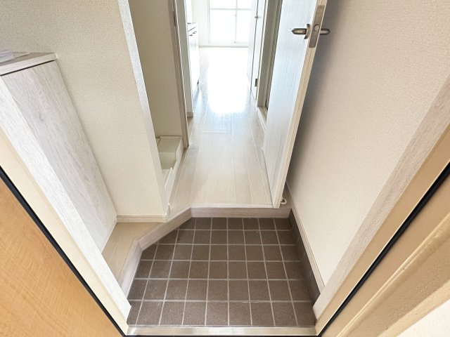 フィットハイム青柳の玄関