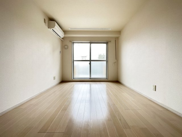 フィットハイム青柳の洋室