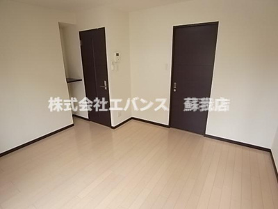 【寝室】 | ブライトヒルズ新宿 | ゆとりの広さです