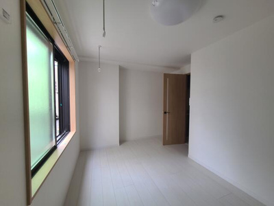 【居間・リビング】 | グランクオール大島ＷＥＳＴ | 工事期間中に撮影した同建物内… 