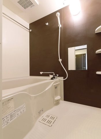 フジパレス内本町Ⅱ番館の浴室