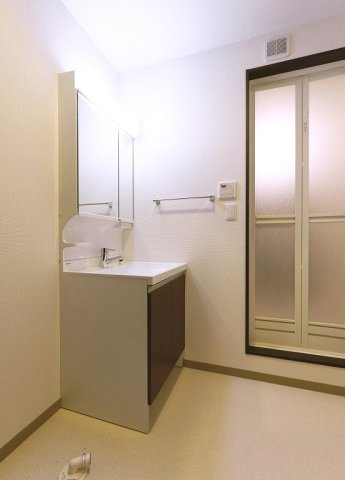 フジパレス内本町Ⅱ番館の洗面所