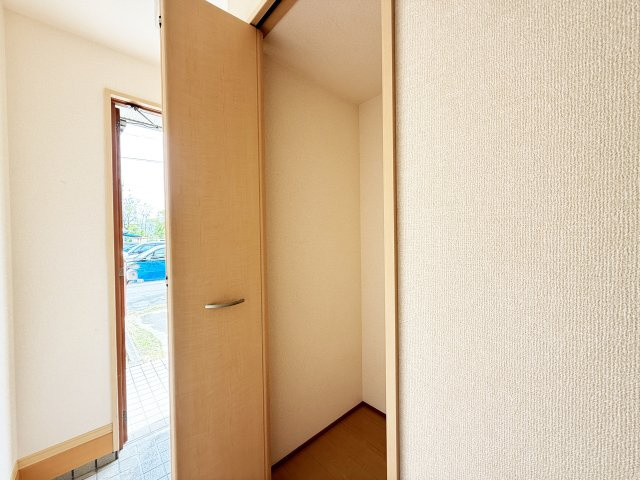 ディアコート札場 C棟の収納