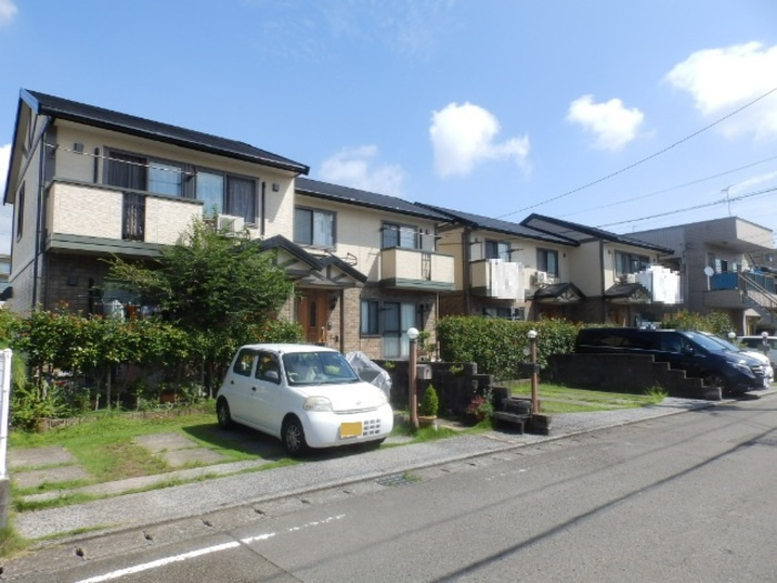 ディアコート札場 C棟の外観