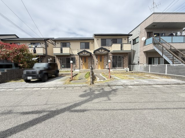 ディアコート札場 C棟のエントランス