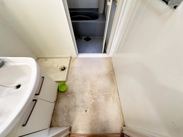 リビングタウン薊野の洗面所