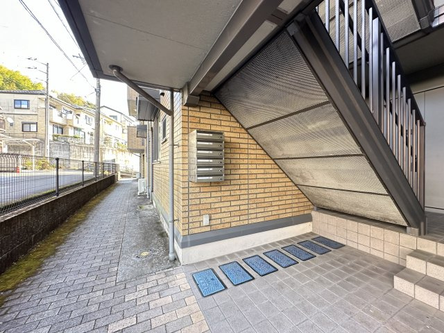 リビングタウン薊野のロビー