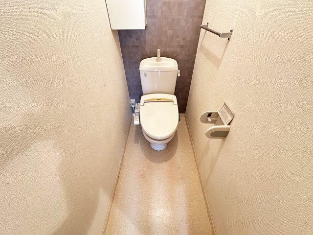 リビングタウン薊野のトイレ