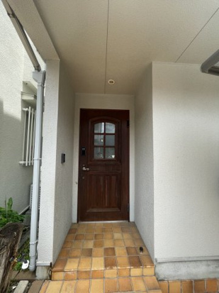 世田谷区下馬１丁目の一戸建ての玄関