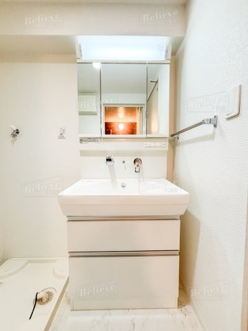 カサグランデ本町の洗面所|広い洗面スペースです★
