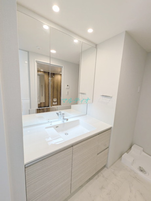 【洗面所】 | ドゥーエ町屋 | 洗面台