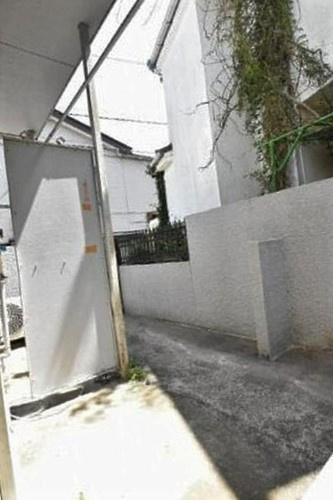 レイーナ北習志野の庭