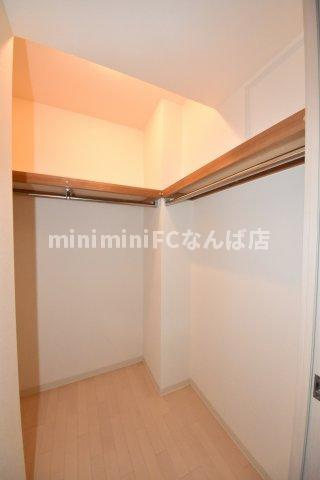 オーシャン松屋町の収納