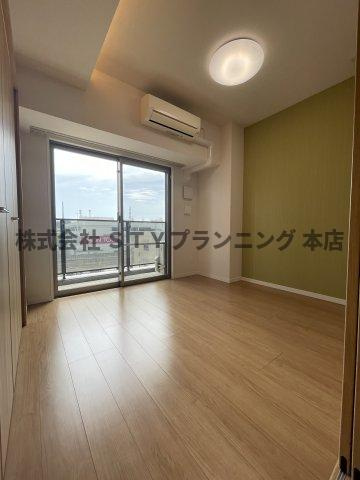 仲介手数料0円グランルクレ新栄イーストの洋室