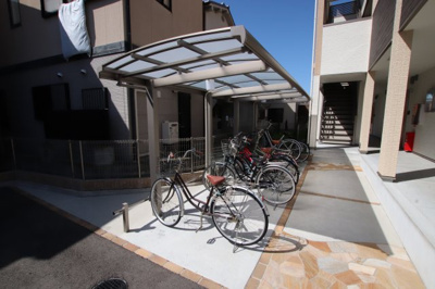 【その他共用部分】 | Glanz深井 | 駐輪場