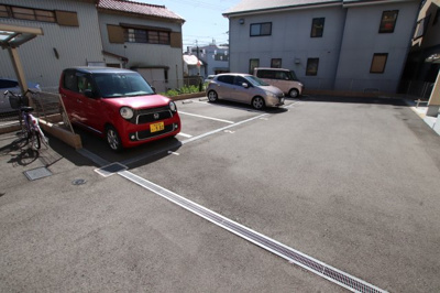 【駐車場】 | Glanz深井