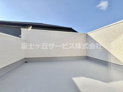 【バルコニー】 | 豊川市伊奈町出口 59期 新築一戸建て 3号棟 | バルコニー付きです