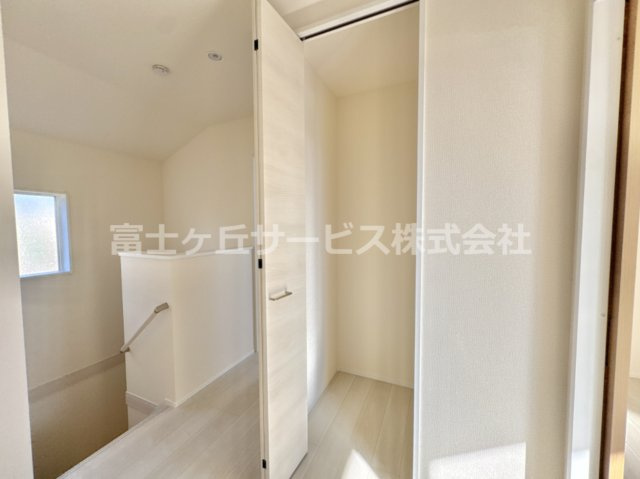 【収納】 | 豊川市伊奈町出口 59期 新築一戸建て 3号棟 | ちょっとした収納スペースも充実しています