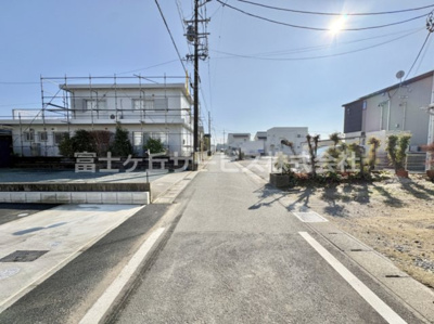 【前面道路含む現地写真】 | 豊川市伊奈町出口 59期 新築一戸建て 3号棟 | 前面道路含む現地写真です